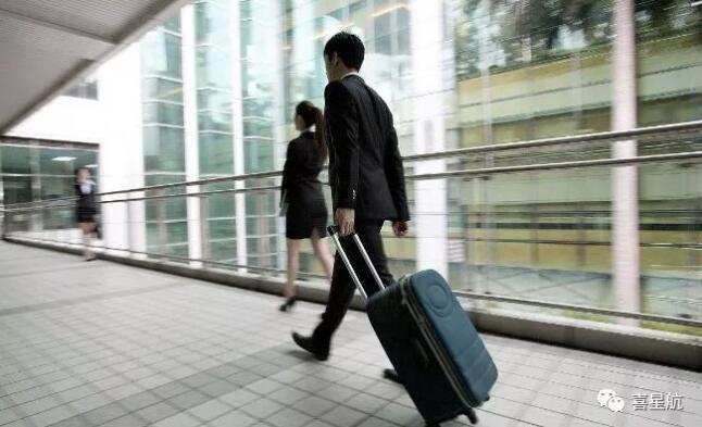 出差趕路時(shí)間算不算加班？ 這5類“假裝加班”沒(méi)有加班費(fèi)(圖1)